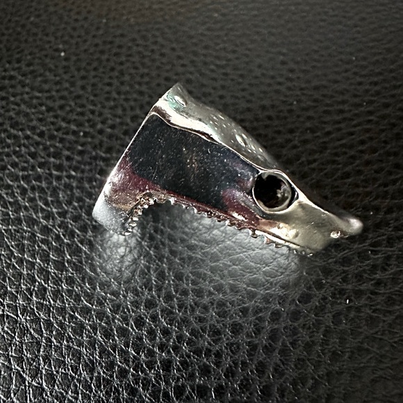 Jewelry - SHARK RING - UNISEX
